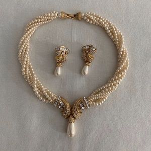 Oscar de la Renta Necklace and Earrings